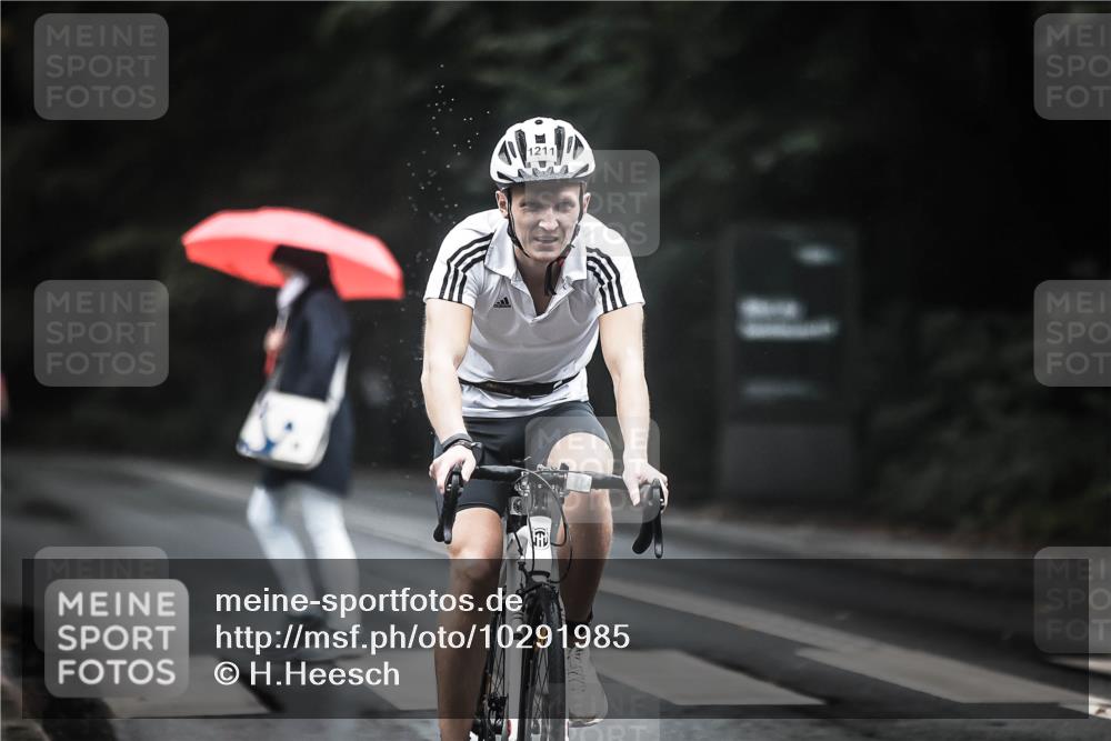 13.09.2026 - Stadtparktriathlon H.Heesch http://msf.ph/oto/10291985 13.09.2026 12:43:31 Radfahren 1104, 1113, 1132, 1199, 1211 meine-sportfotos.de
