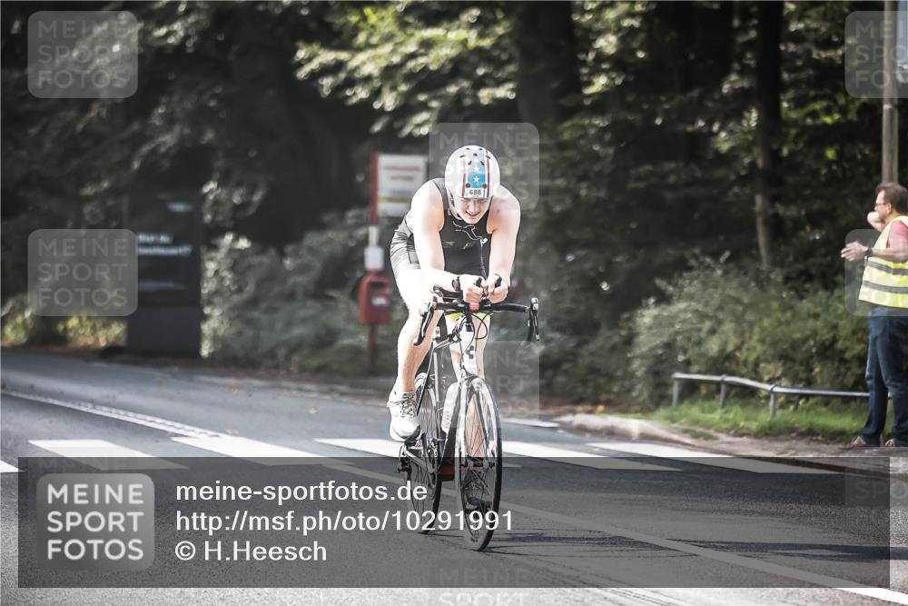 13.09.2026 - Stadtparktriathlon H.Heesch http://msf.ph/oto/10291991 13.09.2026 11:26:14 Radfahren 626, 629, 688, 703, 792, 1798 meine-sportfotos.de