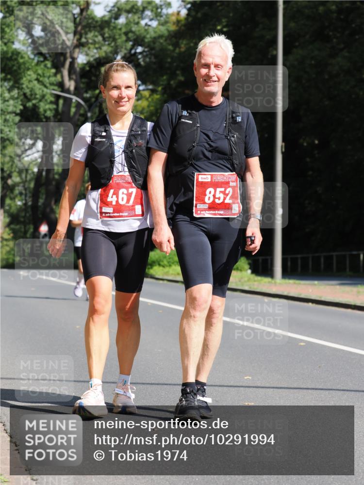 13.09.2026 - 21. swb-Marathon Bremen TobiasT http://msf.ph/oto/10291994 13.09.2026 12:41:09 Laufen 467, 1729, 2026, 21, 40, 852, 1731, 21, 26 meine-sportfotos.de