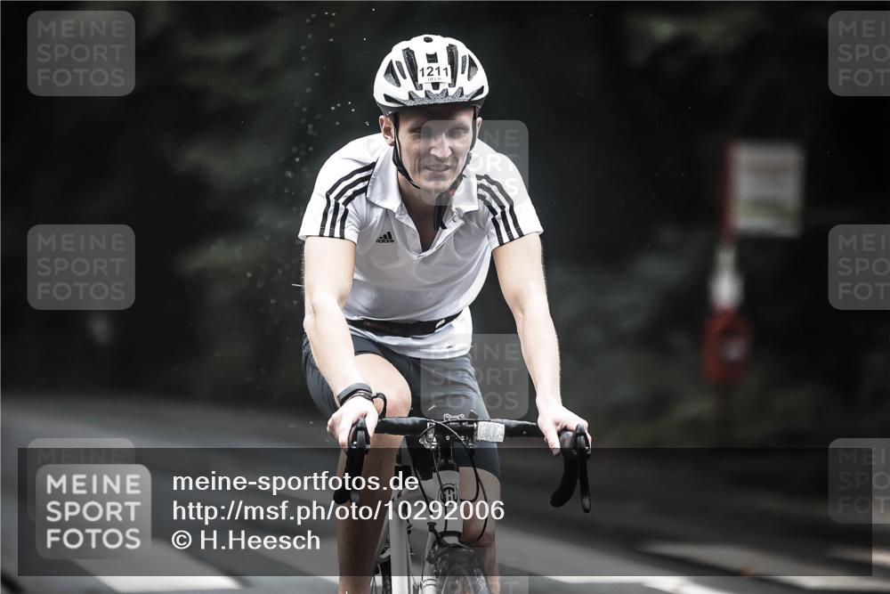 13.09.2026 - Stadtparktriathlon H.Heesch http://msf.ph/oto/10292006 13.09.2026 12:43:31 Radfahren 1104, 1113, 1132, 1199, 1211 meine-sportfotos.de
