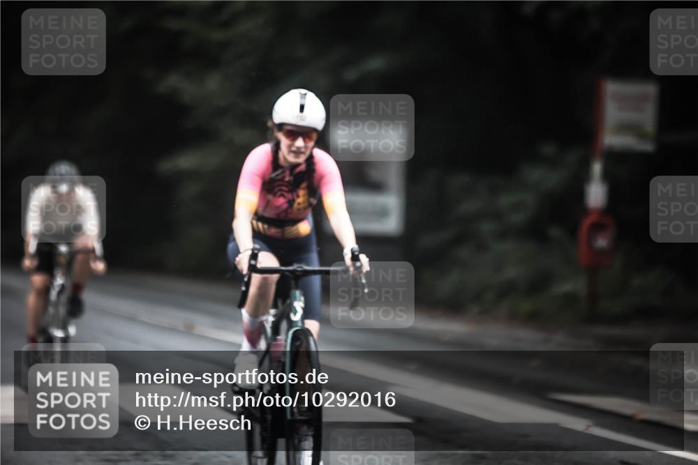 13.09.2026 - Stadtparktriathlon H.Heesch http://msf.ph/oto/10292016 13.09.2026 12:43:37 Radfahren 1132, 1173, 1211 meine-sportfotos.de