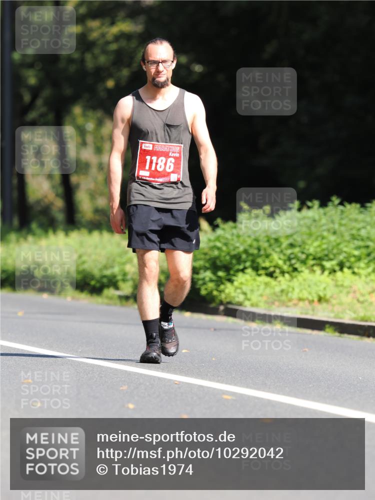 13.09.2026 - 21. swb-Marathon Bremen TobiasT http://msf.ph/oto/10292042 13.09.2026 12:43:40 Laufen 1186, 026 meine-sportfotos.de