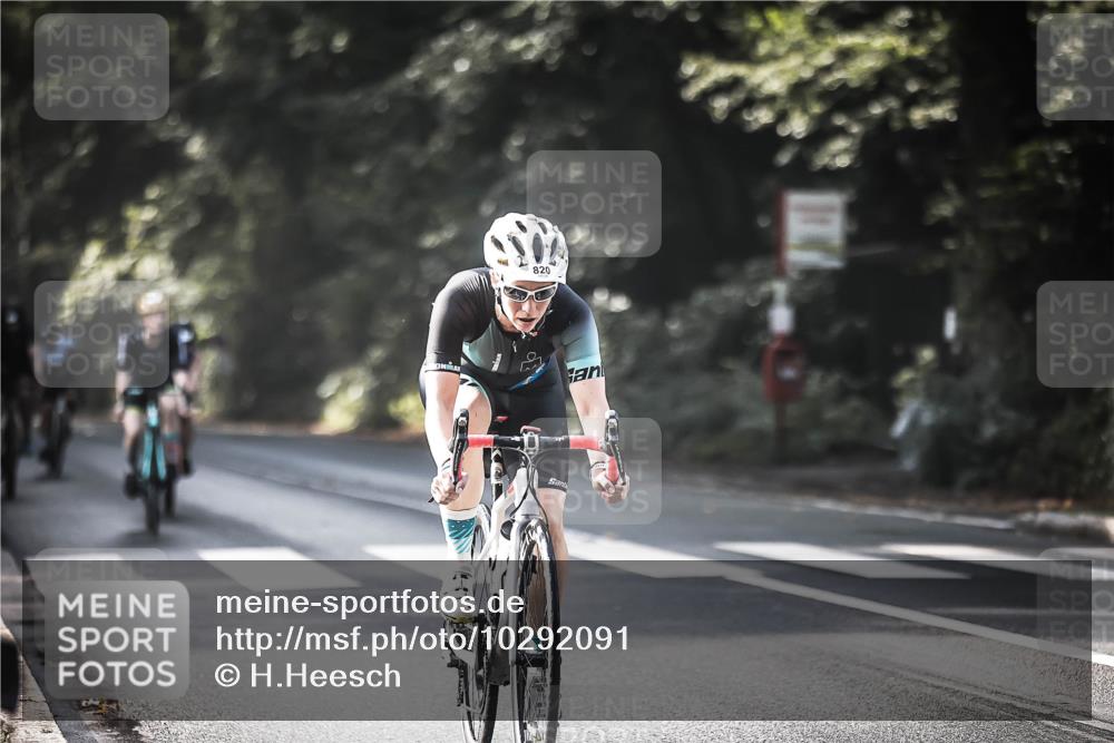13.09.2026 - Stadtparktriathlon H.Heesch http://msf.ph/oto/10292091 13.09.2026 11:26:23 Radfahren 660, 730, 746, 792, 820, 821 meine-sportfotos.de