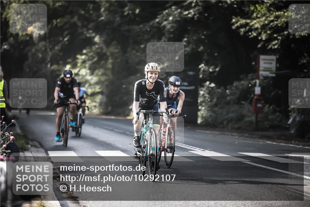 13.09.2026 - Stadtparktriathlon H.Heesch http://msf.ph/oto/10292107 13.09.2026 11:26:24 Radfahren 660, 730, 746, 792, 820, 821 meine-sportfotos.de