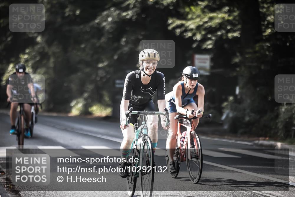 13.09.2026 - Stadtparktriathlon H.Heesch http://msf.ph/oto/10292132 13.09.2026 11:26:25 Radfahren 660, 730, 746, 792, 820, 821 meine-sportfotos.de