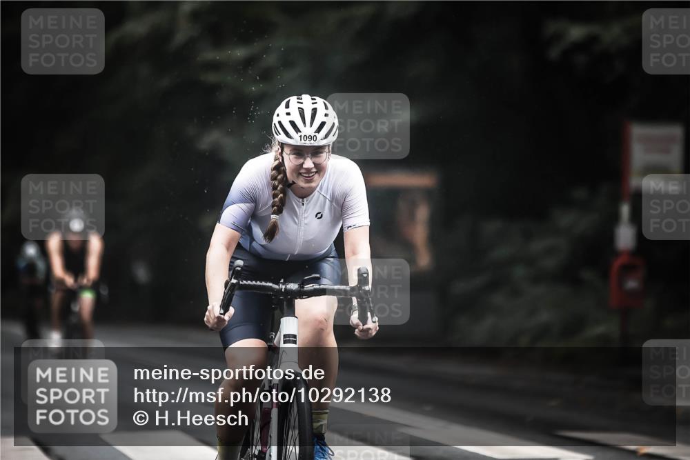 13.09.2026 - Stadtparktriathlon H.Heesch http://msf.ph/oto/10292138 13.09.2026 12:43:51 Radfahren 1090, 1181, 1209, 1220, 1277, 1295 meine-sportfotos.de