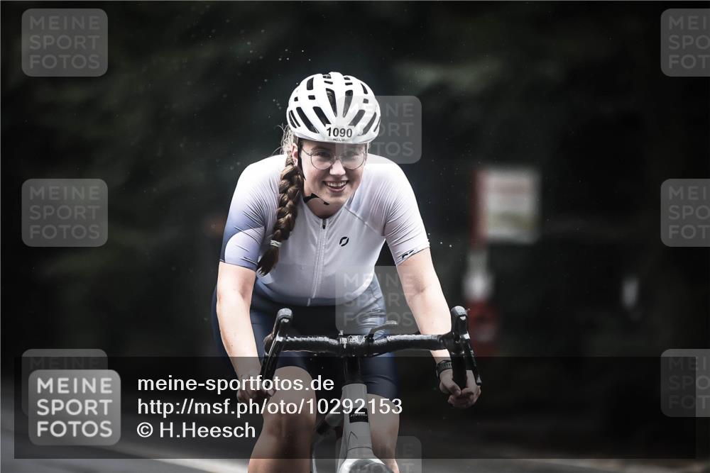 13.09.2026 - Stadtparktriathlon H.Heesch http://msf.ph/oto/10292153 13.09.2026 12:43:51 Radfahren 1090, 1181, 1209, 1220, 1277, 1295 meine-sportfotos.de