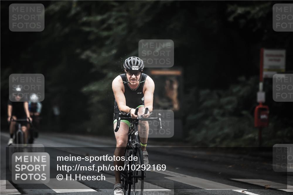13.09.2026 - Stadtparktriathlon H.Heesch http://msf.ph/oto/10292169 13.09.2026 12:43:53 Radfahren 1090, 1181, 1209, 1220, 1295 meine-sportfotos.de