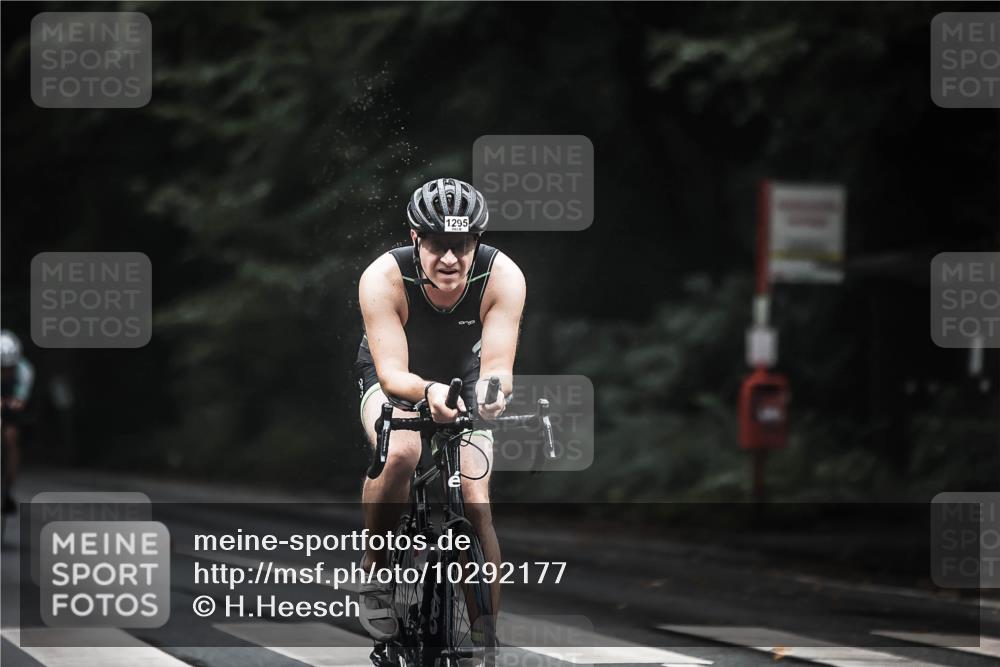 13.09.2026 - Stadtparktriathlon H.Heesch http://msf.ph/oto/10292177 13.09.2026 12:43:53 Radfahren 1090, 1181, 1209, 1220, 1295 meine-sportfotos.de