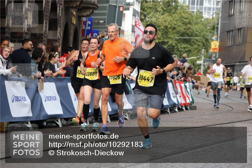 13.09.2026 - 21. swb-Marathon Bremen Strokosch-Dieckow http://msf.ph/oto/10292183 13.09.2026 10:46:17 Ziel 10436, 11015, 11762, 11956, 12033, 12069, 12556, 12557, 13529, 13612, 10228, 10897, 11110, 11287, 11356 meine-sportfotos.de