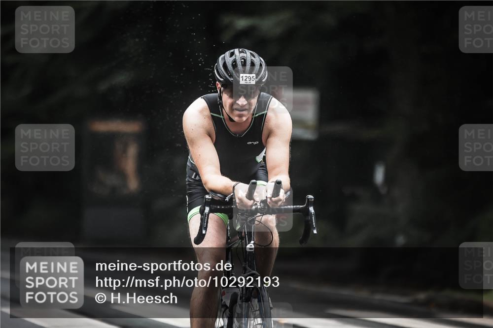13.09.2026 - Stadtparktriathlon H.Heesch http://msf.ph/oto/10292193 13.09.2026 12:43:53 Radfahren 1090, 1181, 1209, 1220, 1295 meine-sportfotos.de