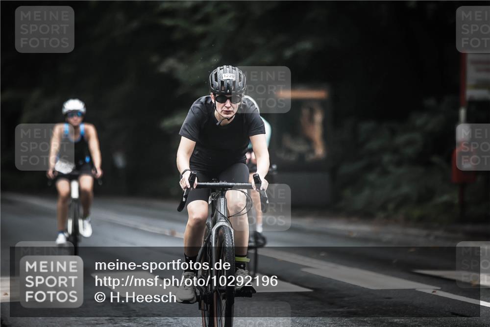 13.09.2026 - Stadtparktriathlon H.Heesch http://msf.ph/oto/10292196 13.09.2026 12:43:55 Radfahren 1090, 1181, 1209, 1220, 1295 meine-sportfotos.de