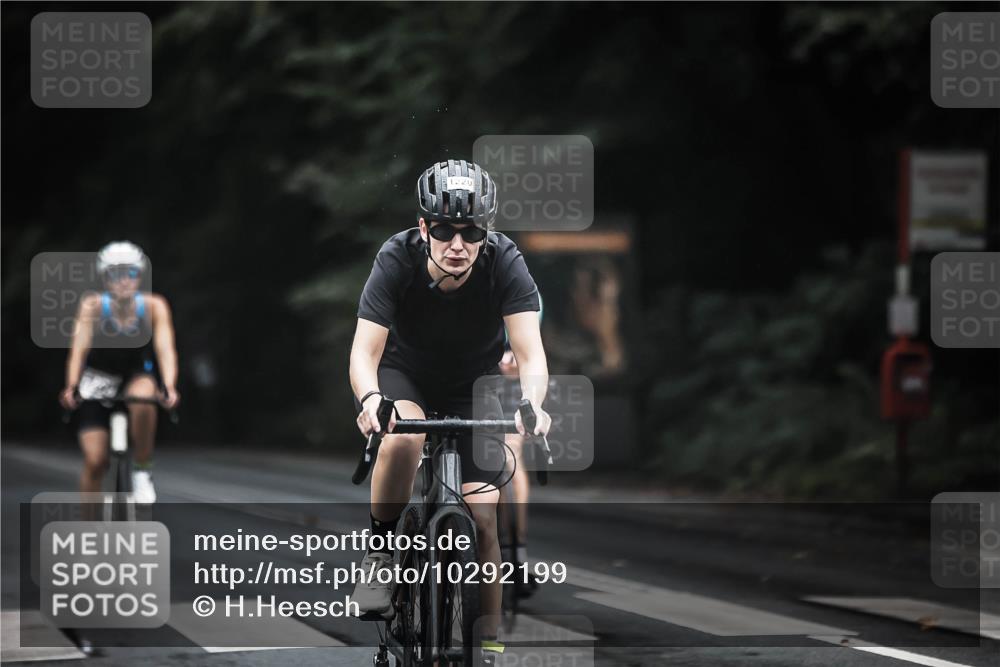 13.09.2026 - Stadtparktriathlon H.Heesch http://msf.ph/oto/10292199 13.09.2026 12:43:55 Radfahren 1090, 1181, 1209, 1220, 1295 meine-sportfotos.de