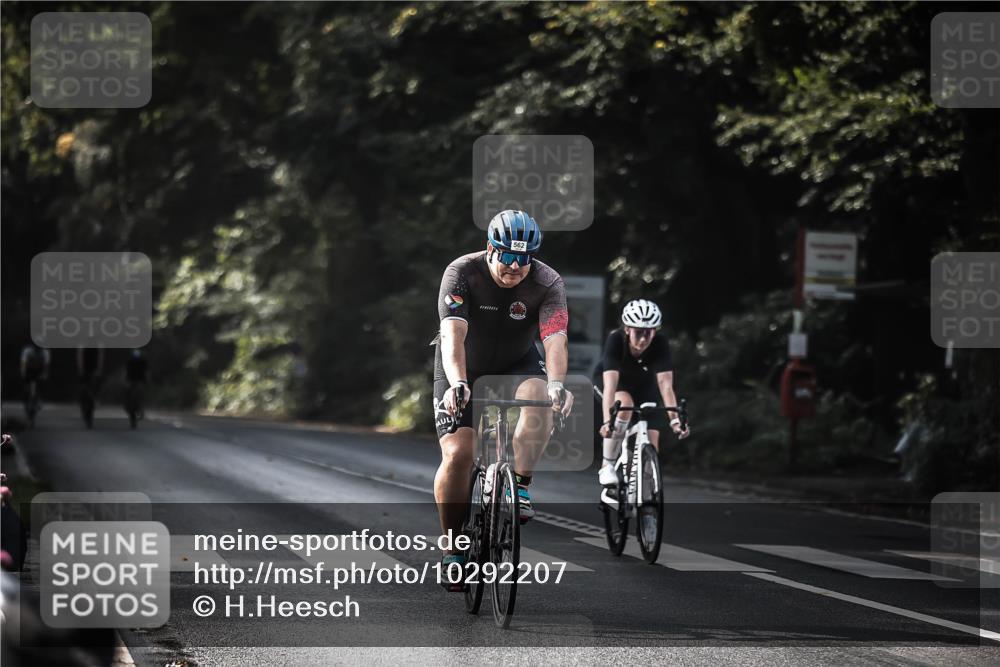 13.09.2026 - Stadtparktriathlon H.Heesch http://msf.ph/oto/10292207 13.09.2026 11:26:34 Radfahren 710 meine-sportfotos.de