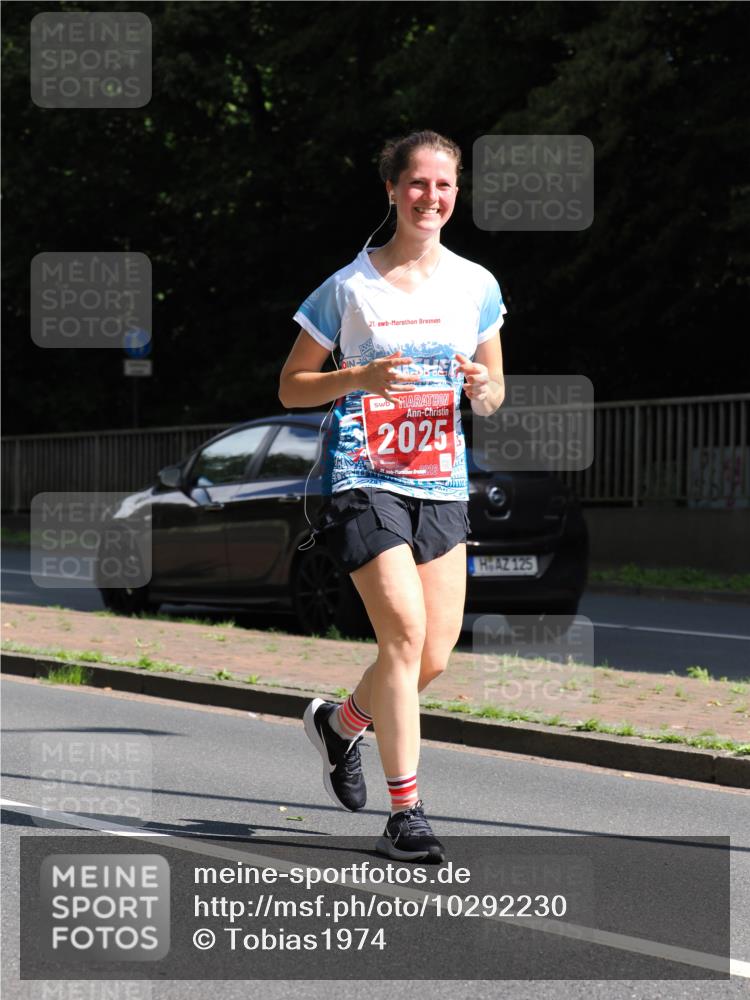 13.09.2026 - 21. swb-Marathon Bremen TobiasT http://msf.ph/oto/10292230 13.09.2026 12:45:57 Laufen 21, 2025, 2026, 125 meine-sportfotos.de