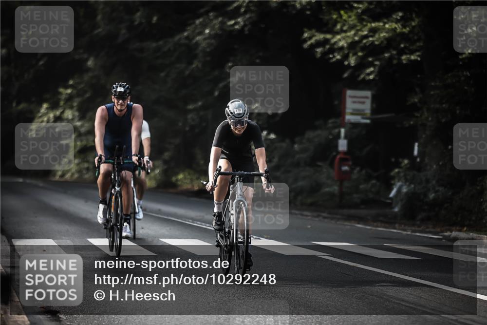 13.09.2026 - Stadtparktriathlon H.Heesch http://msf.ph/oto/10292248 13.09.2026 11:26:41 Radfahren 685, 694, 710, 778 meine-sportfotos.de