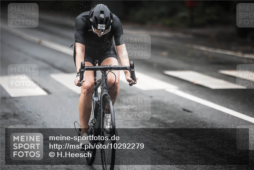 13.09.2026 - Stadtparktriathlon H.Heesch http://msf.ph/oto/10292279 13.09.2026 12:44:04 Radfahren 1112, 1169, 1304 meine-sportfotos.de