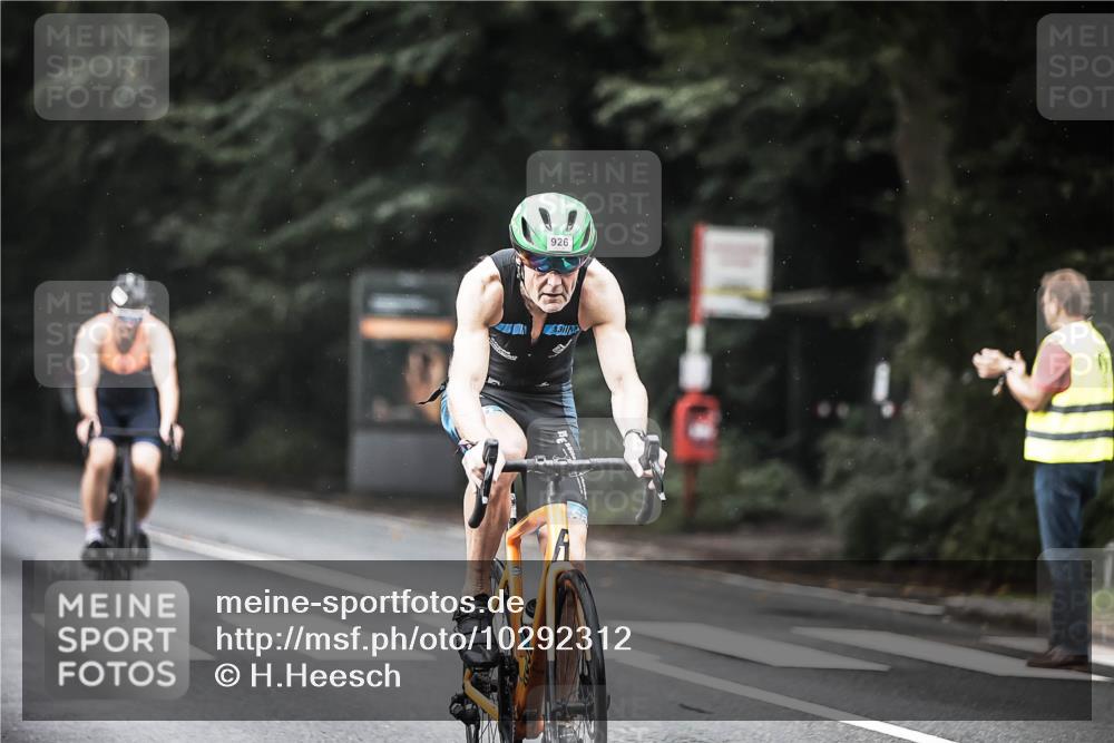 13.09.2026 - Stadtparktriathlon H.Heesch http://msf.ph/oto/10292312 13.09.2026 11:37:18 Radfahren 761, 786, 864, 906, 911, 926 meine-sportfotos.de