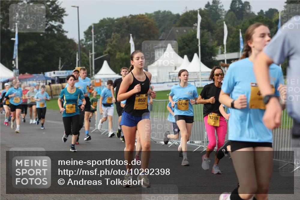 13.09.2026 - Kiel Lauf Andreas Tolksdorf http://msf.ph/oto/10292398 13.09.2026 09:25:12 Kiellinie 8532, 6599, 12190, 39, 12376 meine-sportfotos.de