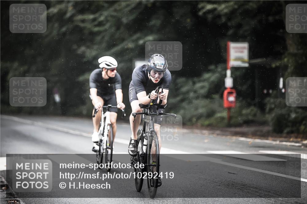 13.09.2026 - Stadtparktriathlon H.Heesch http://msf.ph/oto/10292419 13.09.2026 11:37:26 Radfahren 724, 761, 836, 864, 896, 911, 923 meine-sportfotos.de