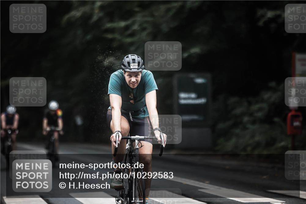 13.09.2026 - Stadtparktriathlon H.Heesch http://msf.ph/oto/10292583 13.09.2026 12:45:09 Radfahren 1203, 1270, 1274, 1285, 1286 meine-sportfotos.de
