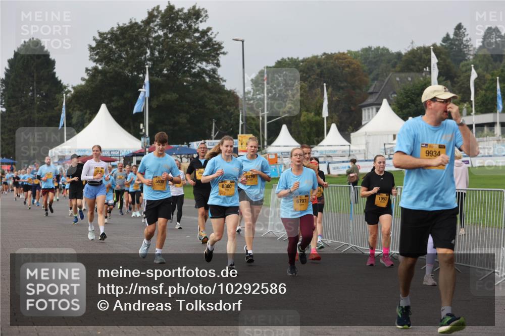 13.09.2026 - Kiel Lauf Andreas Tolksdorf http://msf.ph/oto/10292586 13.09.2026 09:25:25 Kiellinie 3138, 5530, 260, 8300, 6797, 1053, 9934 meine-sportfotos.de