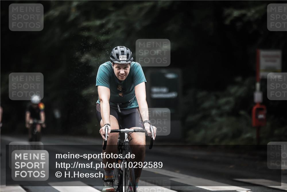 13.09.2026 - Stadtparktriathlon H.Heesch http://msf.ph/oto/10292589 13.09.2026 12:45:09 Radfahren 1203, 1270, 1274, 1285, 1286 meine-sportfotos.de
