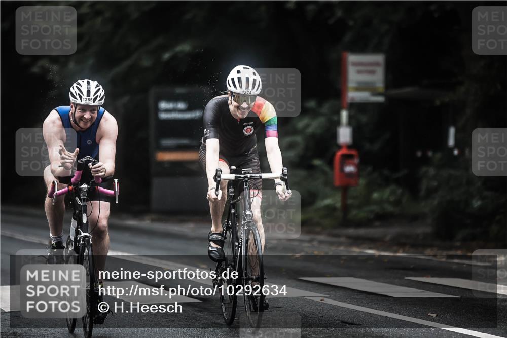 13.09.2026 - Stadtparktriathlon H.Heesch http://msf.ph/oto/10292634 13.09.2026 12:45:12 Radfahren 1203, 1270, 1274, 1285 meine-sportfotos.de