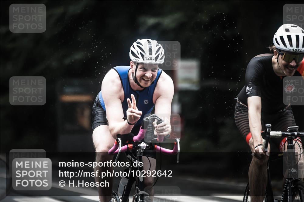13.09.2026 - Stadtparktriathlon H.Heesch http://msf.ph/oto/10292642 13.09.2026 12:45:13 Radfahren 1203, 1274, 1285 meine-sportfotos.de