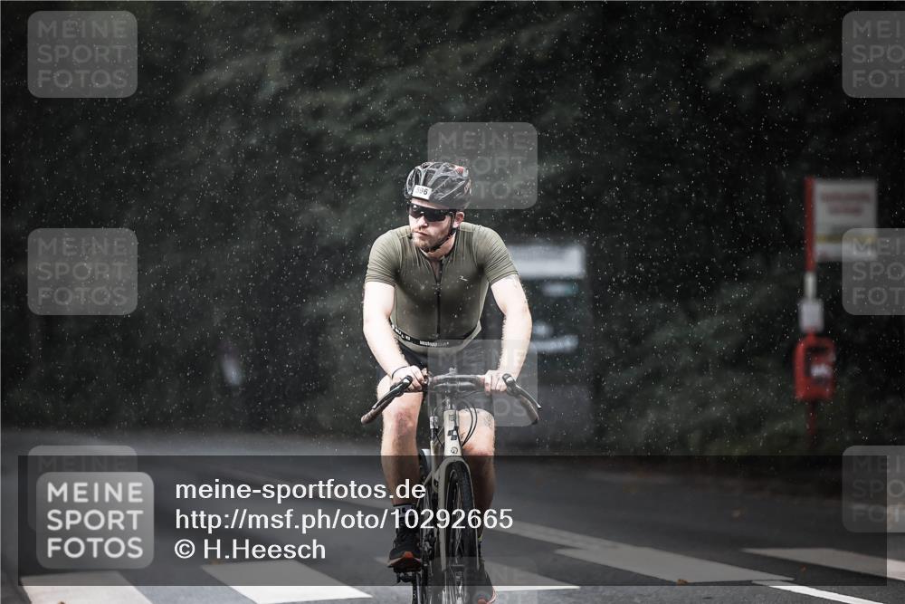13.09.2026 - Stadtparktriathlon H.Heesch http://msf.ph/oto/10292665 13.09.2026 11:38:00 Radfahren 596 meine-sportfotos.de