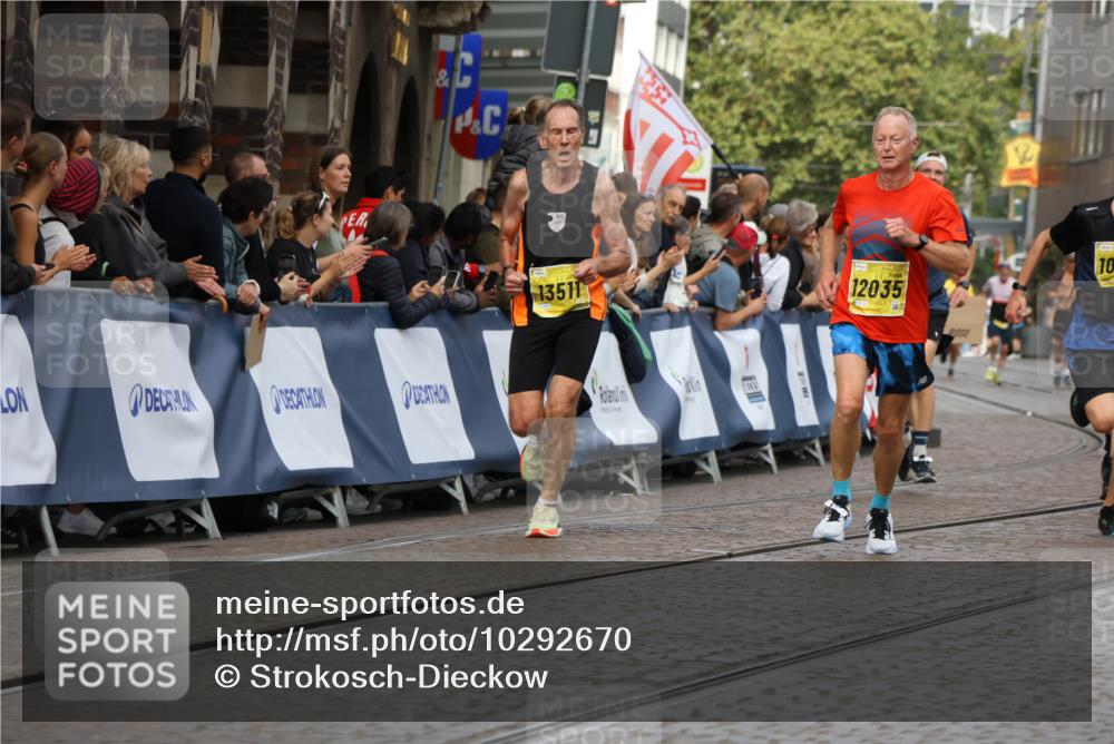 13.09.2026 - 21. swb-Marathon Bremen Strokosch-Dieckow http://msf.ph/oto/10292670 13.09.2026 10:46:40 Ziel 10228, 11287, 11356, 11706, 11925, 11926, 13609, 13640, 10445, 10504, 11661, 12364, 12375 meine-sportfotos.de