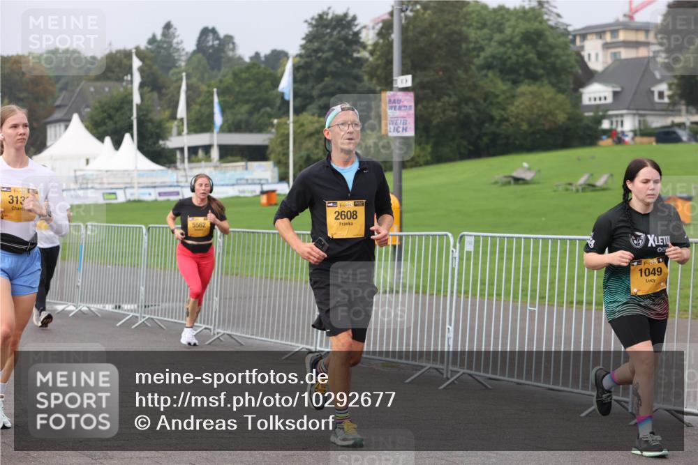 13.09.2026 - Kiel Lauf Andreas Tolksdorf http://msf.ph/oto/10292677 13.09.2026 09:25:31 Kiellinie 38, 313, 5562, 2608, 1049 meine-sportfotos.de