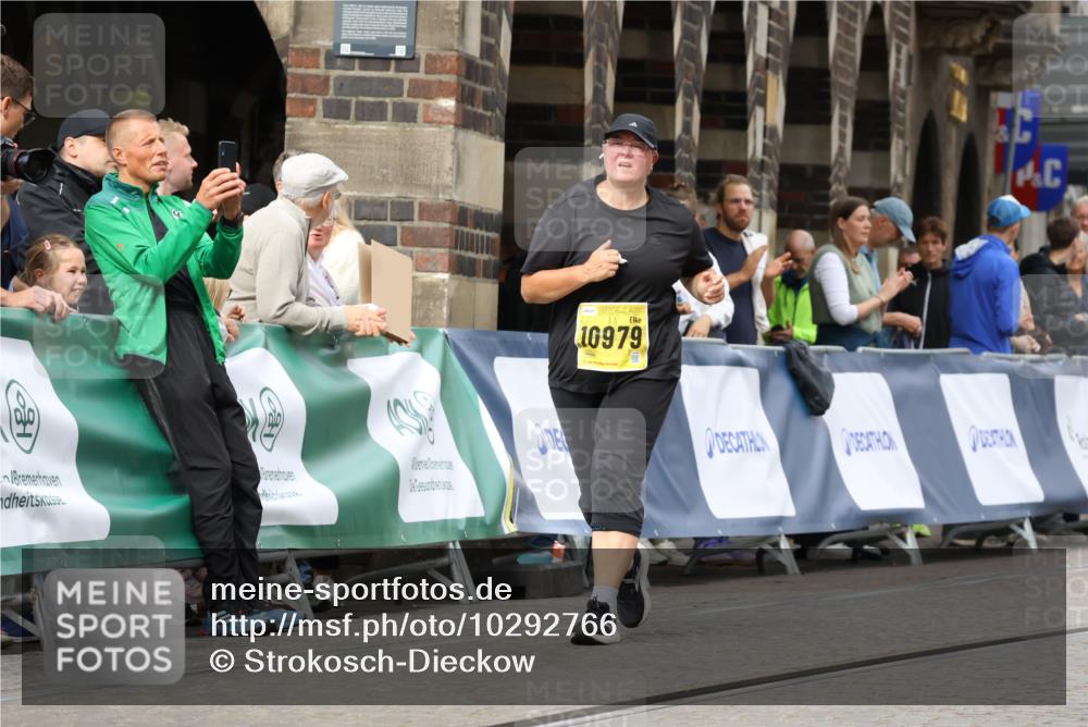 13.09.2026 - 21. swb-Marathon Bremen Strokosch-Dieckow http://msf.ph/oto/10292766 13.09.2026 11:17:33 Ziel 10335, 10773, 10779, 11355, 11495, 11672, 12101, 10756, 11367, 11932, 12226, 12292 meine-sportfotos.de