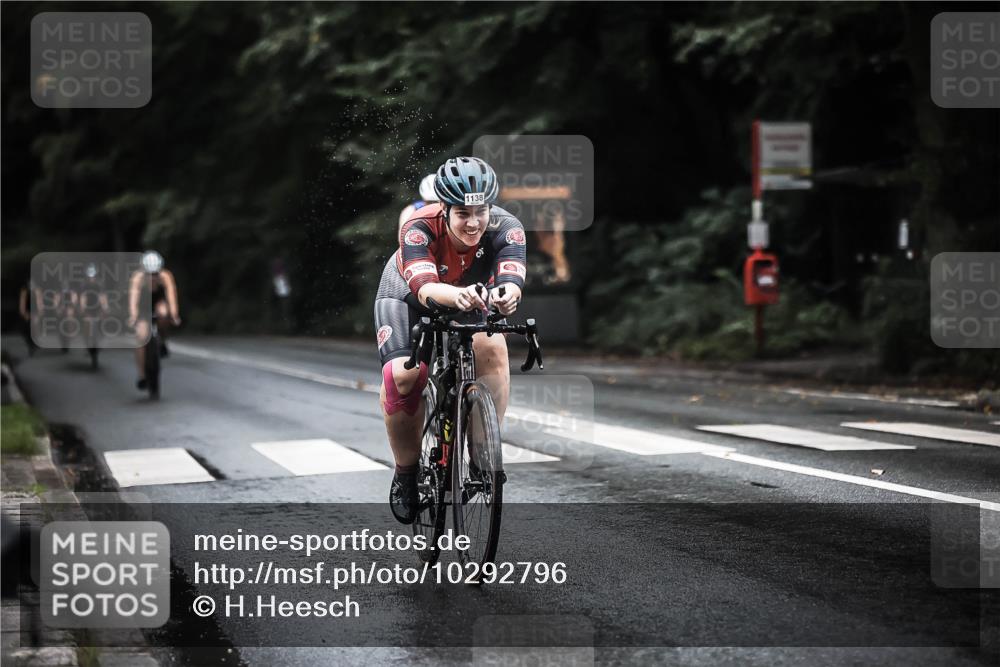 13.09.2026 - Stadtparktriathlon H.Heesch http://msf.ph/oto/10292796 13.09.2026 12:45:41 Radfahren 1087, 1137, 1138, 1194, 1254 meine-sportfotos.de