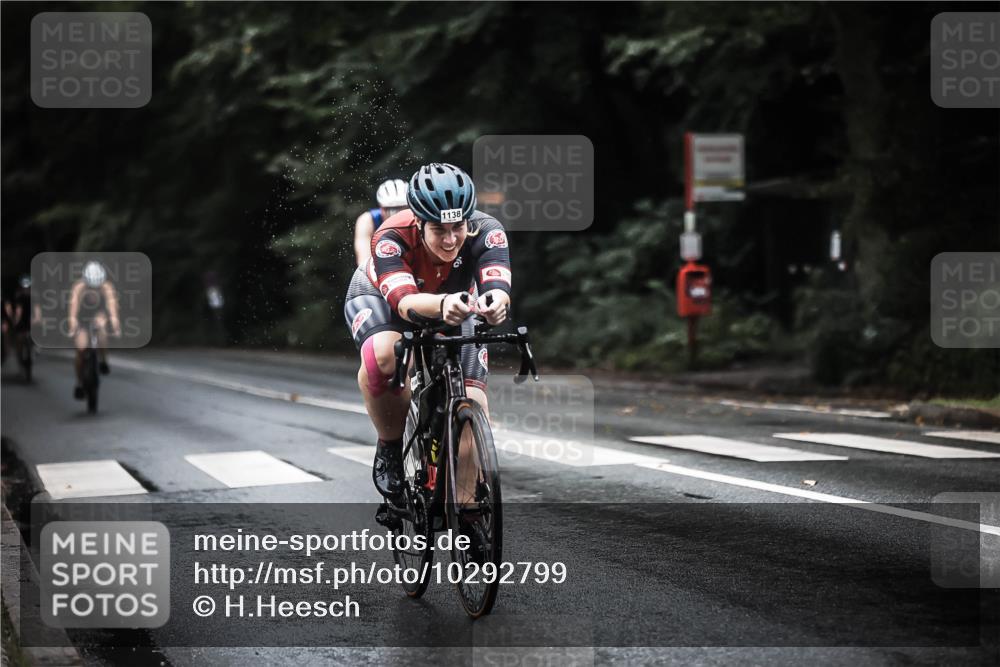 13.09.2026 - Stadtparktriathlon H.Heesch http://msf.ph/oto/10292799 13.09.2026 12:45:41 Radfahren 1087, 1137, 1138, 1194, 1254 meine-sportfotos.de