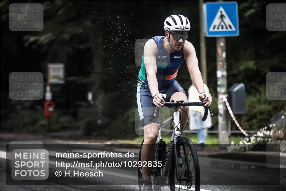 13.09.2026 - Stadtparktriathlon H.Heesch http://msf.ph/oto/10292835 13.09.2026 12:45:43 Radfahren 1087, 1137, 1138, 1153, 1194, 1254 meine-sportfotos.de