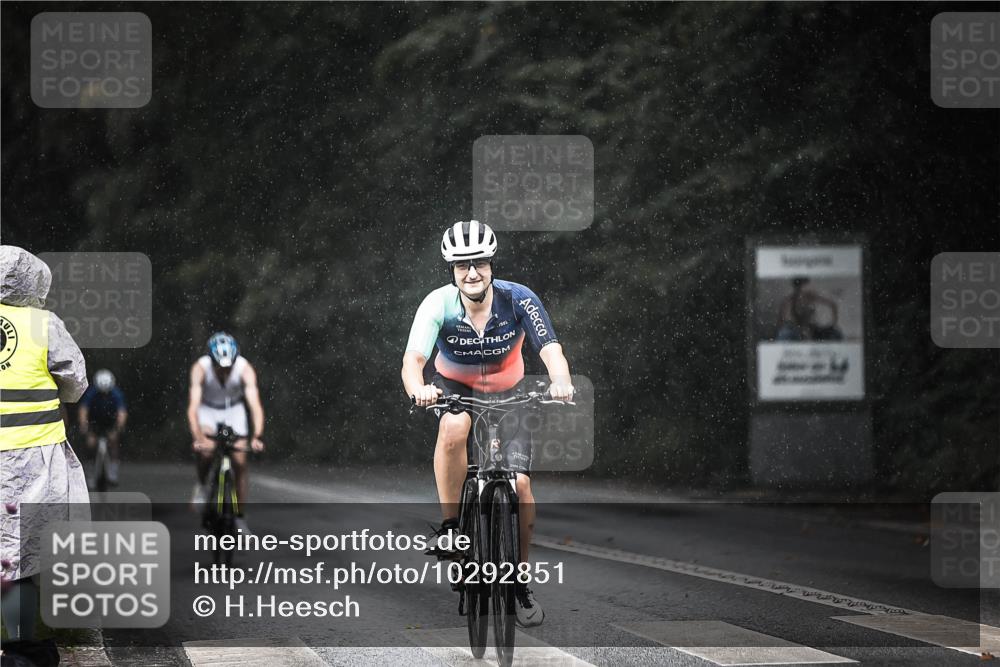 13.09.2026 - Stadtparktriathlon H.Heesch http://msf.ph/oto/10292851 13.09.2026 11:38:24 Radfahren 589, 745, 874, 895, 945 meine-sportfotos.de