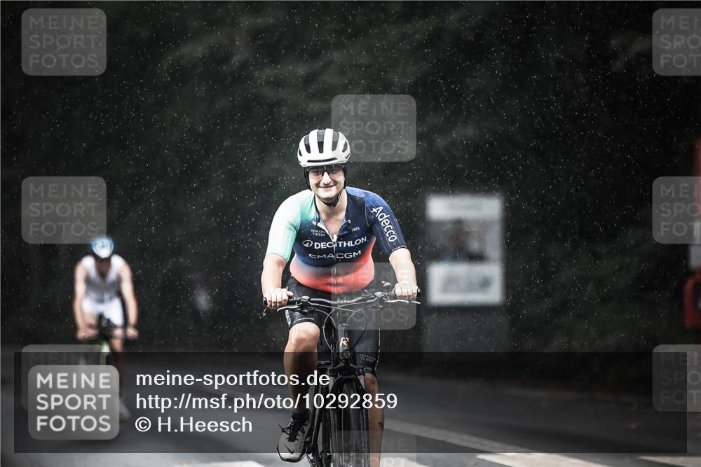 13.09.2026 - Stadtparktriathlon H.Heesch http://msf.ph/oto/10292859 13.09.2026 11:38:24 Radfahren 589, 745, 874, 895, 945 meine-sportfotos.de