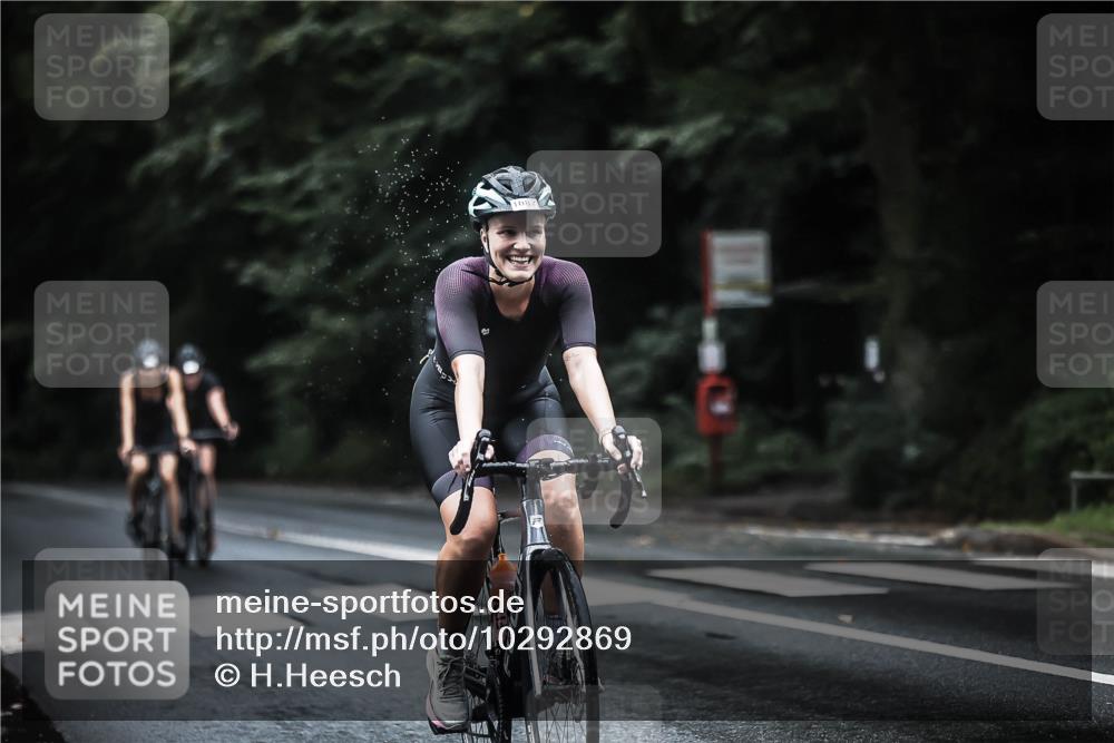 13.09.2026 - Stadtparktriathlon H.Heesch http://msf.ph/oto/10292869 13.09.2026 12:45:48 Radfahren 1087, 1136, 1153, 1194, 1232, 1254, 1255 meine-sportfotos.de