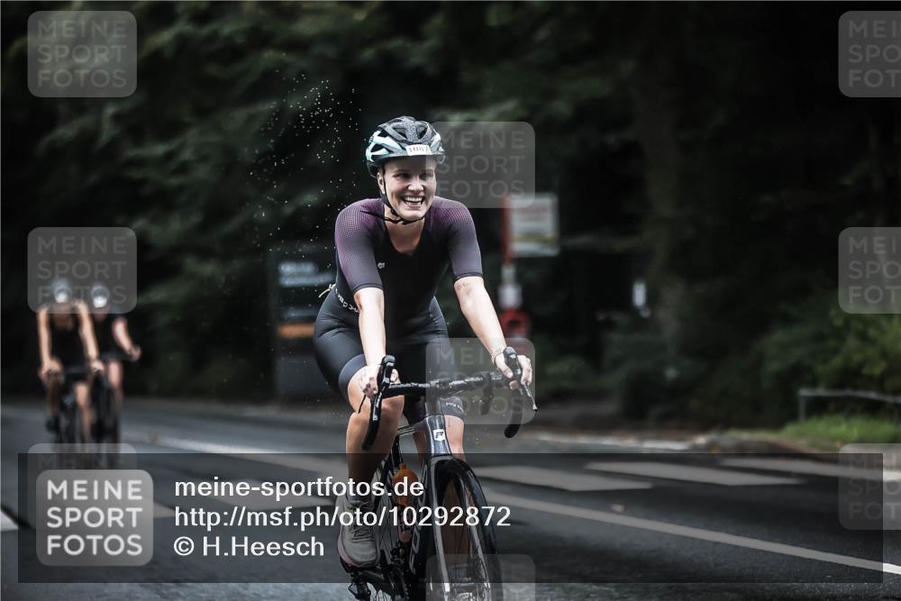 13.09.2026 - Stadtparktriathlon H.Heesch http://msf.ph/oto/10292872 13.09.2026 12:45:48 Radfahren 1087, 1136, 1153, 1194, 1232, 1254, 1255 meine-sportfotos.de