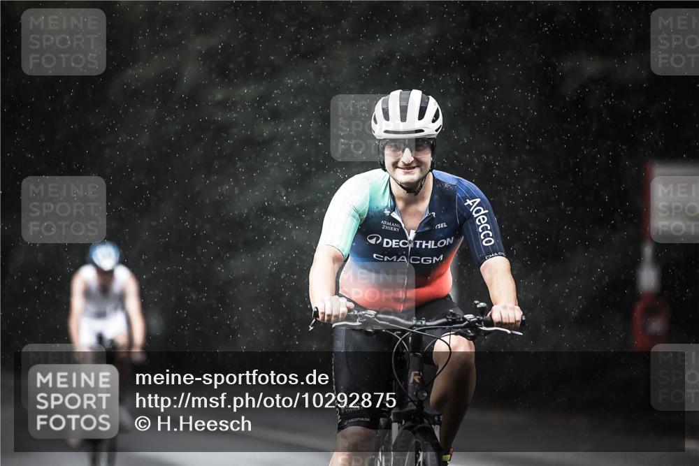 13.09.2026 - Stadtparktriathlon H.Heesch http://msf.ph/oto/10292875 13.09.2026 11:38:25 Radfahren 589, 745, 874, 895, 945 meine-sportfotos.de