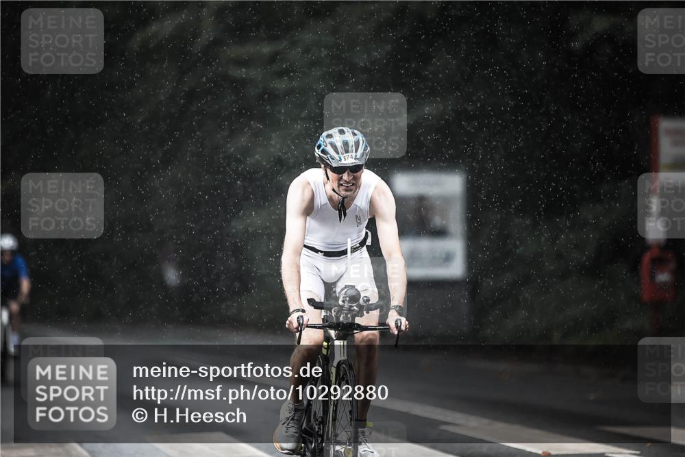 13.09.2026 - Stadtparktriathlon H.Heesch http://msf.ph/oto/10292880 13.09.2026 11:38:26 Radfahren 589, 745, 874, 933, 945 meine-sportfotos.de