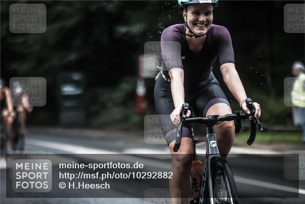 13.09.2026 - Stadtparktriathlon H.Heesch http://msf.ph/oto/10292882 13.09.2026 12:45:48 Radfahren 1087, 1136, 1153, 1194, 1232, 1254, 1255 meine-sportfotos.de