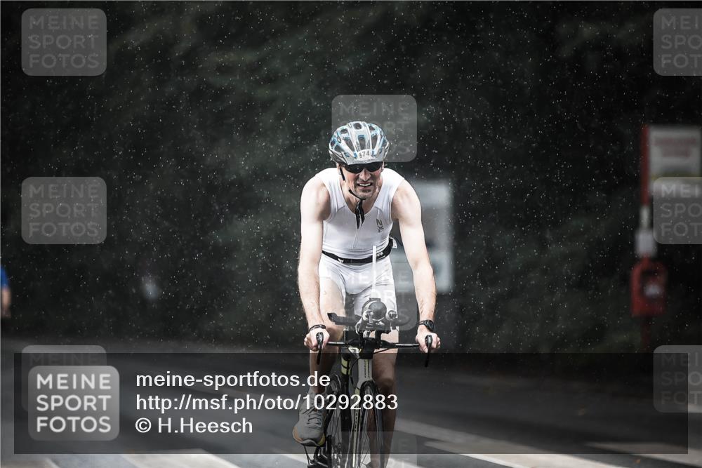 13.09.2026 - Stadtparktriathlon H.Heesch http://msf.ph/oto/10292883 13.09.2026 11:38:26 Radfahren 589, 745, 874, 933, 945 meine-sportfotos.de