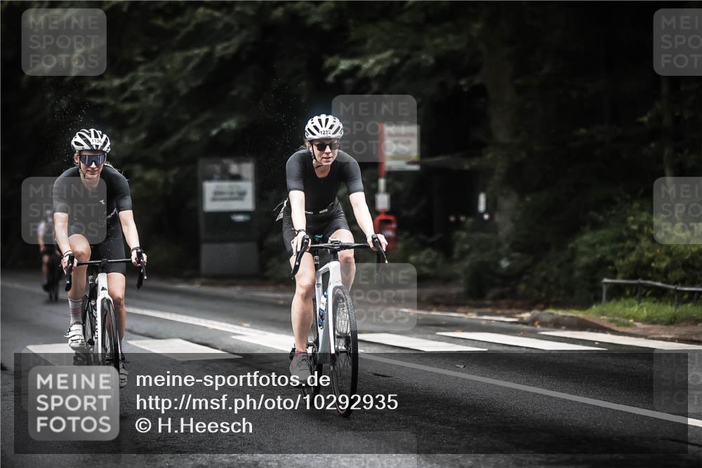 13.09.2026 - Stadtparktriathlon H.Heesch http://msf.ph/oto/10292935 13.09.2026 12:45:55 Radfahren 1136, 1153, 1228, 1232, 1242, 1245, 1255, 1261, 1282 meine-sportfotos.de
