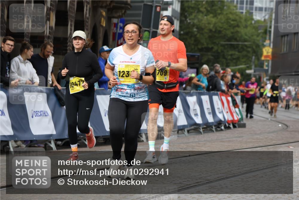 13.09.2026 - 21. swb-Marathon Bremen Strokosch-Dieckow http://msf.ph/oto/10292941 13.09.2026 11:17:36 Ziel 10335, 10773, 10779, 11355, 11495, 11672, 12101, 10756, 11367, 11932, 12226, 12292, 12321 meine-sportfotos.de