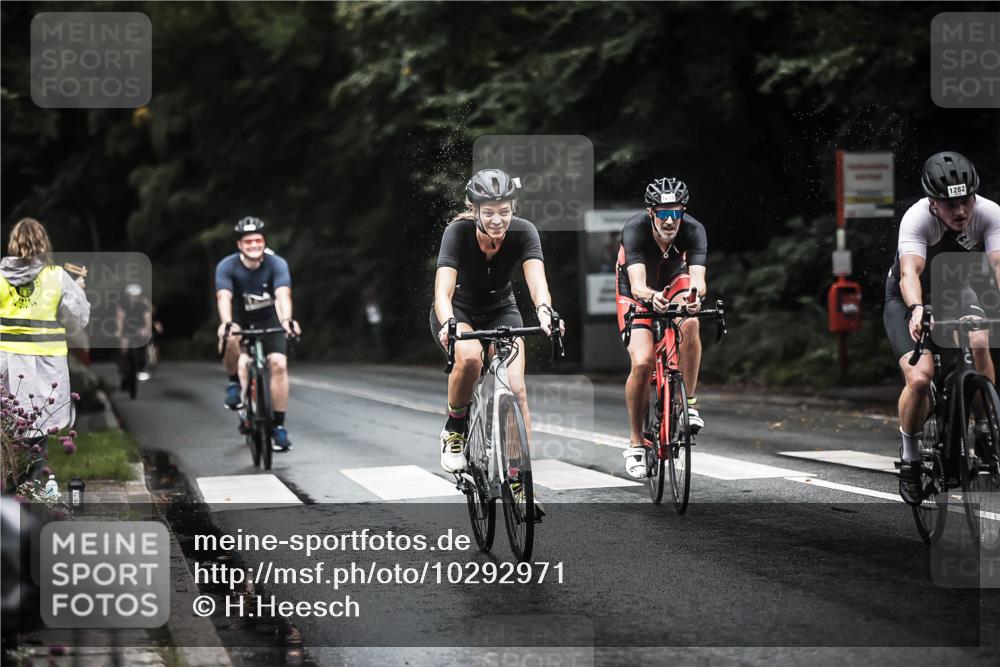 13.09.2026 - Stadtparktriathlon H.Heesch http://msf.ph/oto/10292971 13.09.2026 12:45:58 Radfahren 1136, 1228, 1232, 1242, 1245, 1248, 1261, 1282 meine-sportfotos.de