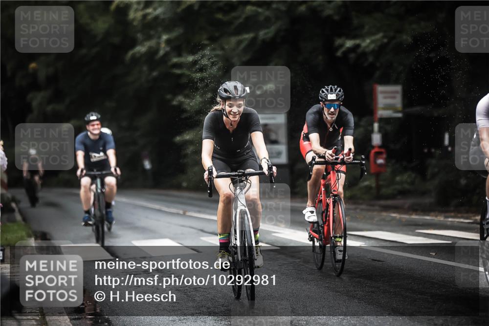 13.09.2026 - Stadtparktriathlon H.Heesch http://msf.ph/oto/10292981 13.09.2026 12:45:58 Radfahren 1136, 1228, 1232, 1242, 1245, 1248, 1261, 1282 meine-sportfotos.de