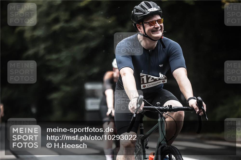 13.09.2026 - Stadtparktriathlon H.Heesch http://msf.ph/oto/10293022 13.09.2026 12:46:01 Radfahren 1065, 1228, 1242, 1245, 1248, 1261, 1282 meine-sportfotos.de