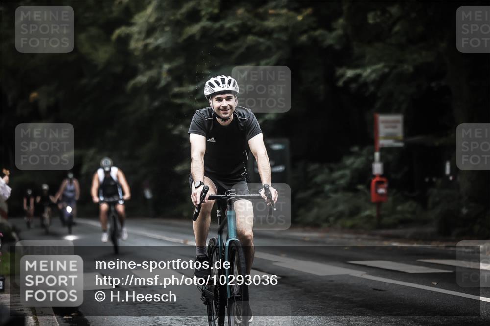 13.09.2026 - Stadtparktriathlon H.Heesch http://msf.ph/oto/10293036 13.09.2026 12:46:04 Radfahren 1052, 1065, 1228, 1242, 1245, 1248, 1261 meine-sportfotos.de